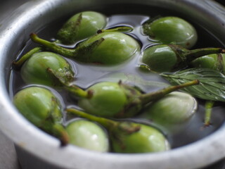 green peas in a bowl