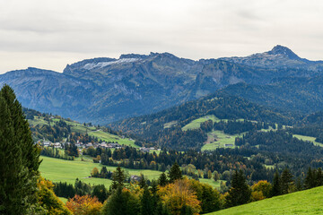 Herbstlicher Asblick in die Region Bregenzerwald bei Sibratsgfäll