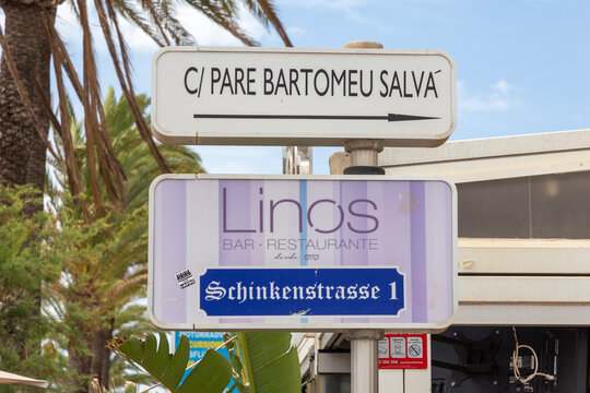 Street Sign Schinkenstrasse Engl: Ham Street, Spain: Bartomeu Salva In Palma De Mallorca