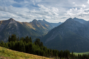 Lechtal - die Alpen im Herbst
