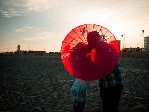 Love in the umbrella