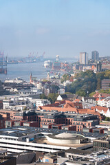 Blick zum Hamburger Hafen