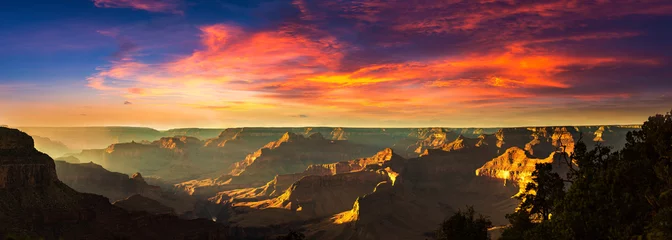 Zelfklevend Fotobehang Grand Canyon National Park at sunset © Sergii Figurnyi