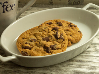 chocolate chip cookies