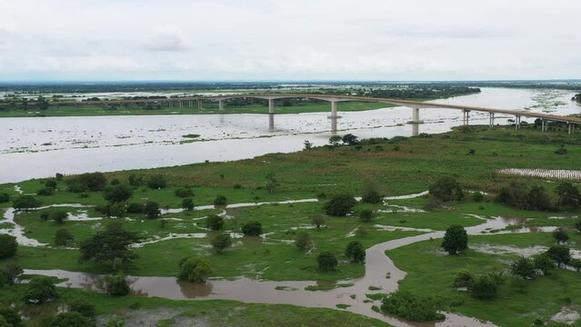Flooded area around the Roncador bridge as a result of the overflow of the Magdalena River. Colombia.