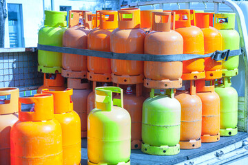 Natural gas cylinders . Bottles of gas for household use