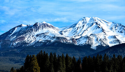 Fototapeta premium snow covered mountains