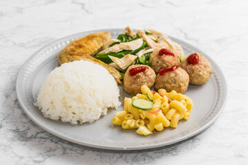 チキンランチ