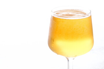 よく冷えたビールのグラス