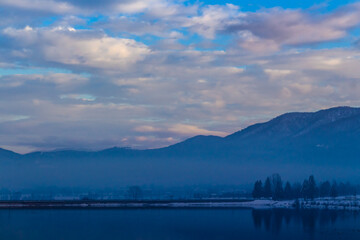Obraz premium Winter landscapes at a lake