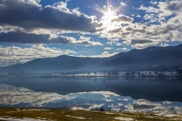 Fototapeta na wymiar Winter landscapes at a lake