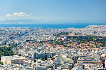 Obraz premium Athens from lycabettus hill with a view of the Parthenon on the Acropolis, Greece