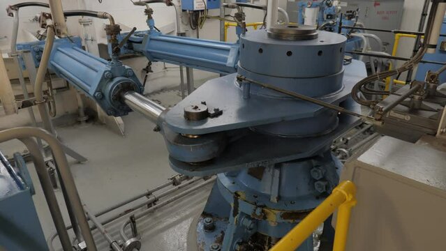 Steering gear in engine room of vessel