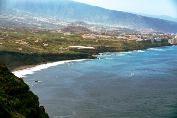 Die Nordküste der Kanareninsel Teneriffa bei La Quinta, einem Ortsteil von Santa Ursula. Das...