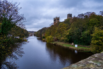 Fototapeta na wymiar View of the River Wear at Durham and Durham Cathedral
