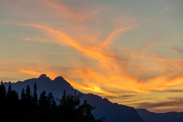 Abendstimmung im Berner Oberland