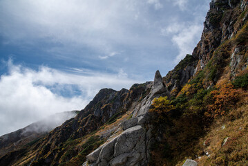 八丁坂から見えるオットセイ岩