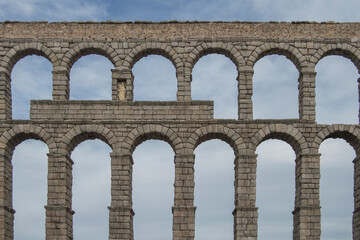 Fototapeta premium Fragment of the aqueduct of Segovia, a world heritage site in Segovia.Spain
