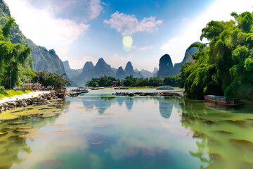 Fototapeta premium lake and mountains