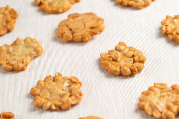 Home bake crunchy peanut cookies