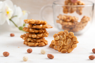 Home bake crunchy peanut cookies