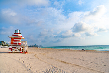 lifeguard tower on summer beach in miami. copy space
