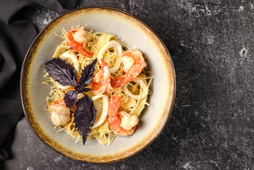 pasta with shrimp and squid rings