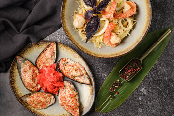 mussels with cheese and pasta with seafood