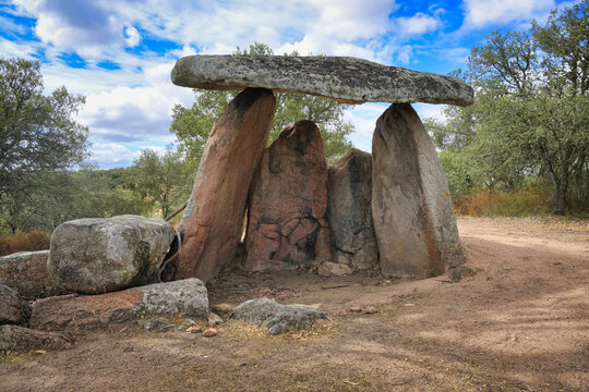 Megalithic dolmen, Barbacena, Elvas, Alentejo