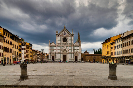 The Piazza and Basilica di Santa Croce under a stormy sky, Florence, UNESCO World Heritage Site, Tuscany, Italy