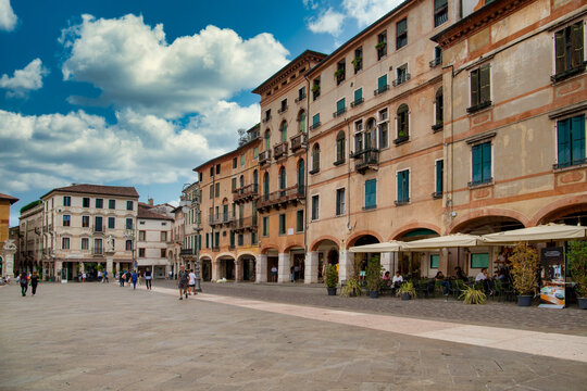 Buildings on Piazza Garibaldi, Bassano del Grappa, Vicenza, UNESCO World Heritage Site, Veneto, Italy
