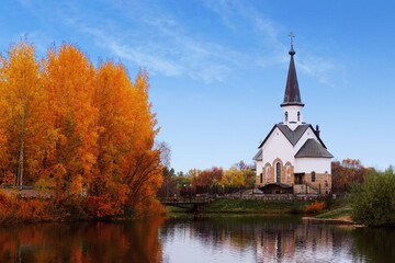 Obraz premium church on the river
