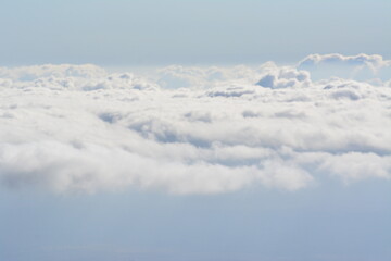 キリマンジェロ　登山道から見た雲
