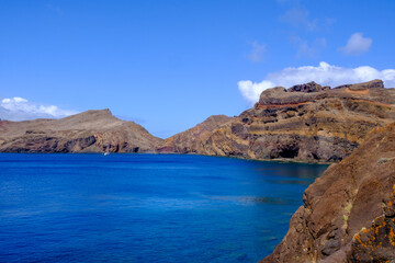 Fototapeta na wymiar Oceano Atlantico, Ponta de Sao Lourenco, Isola di Madeira, Portogallo