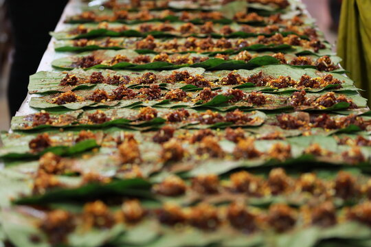 Indian Paan Masala On Betel Leaf Arranged In Table