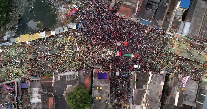 Huge crowd gathered during immersion of lord ganesha
