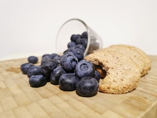 Fresh blueberry with biscuit cake. Healthy breakfast. 