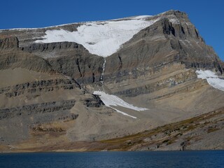 Caldron Lake with Mistaya Mountain in the background