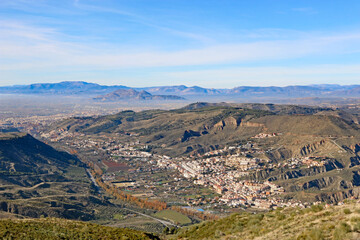 Fototapeta na wymiar Cenes de la Vega and Granada from the Sierra Nevada 