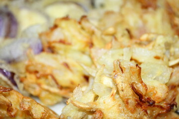 揚げたての天ぷら 