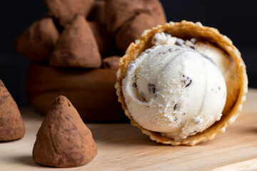 Sweet ice cream with chocolate pieces