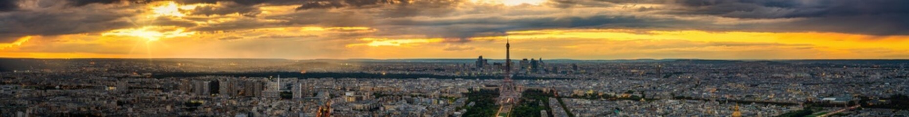 Beautiful sunset panorama of Paris. France © Pawel Pajor