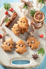 Tasty gingerbread cookies chain as Christmas decoration.