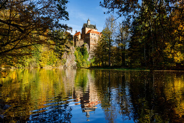 Fototapeta na wymiar The medieval castle Kriebstein in Saxony