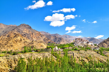 インド最北の秘境、ラダック地方のリキル僧院