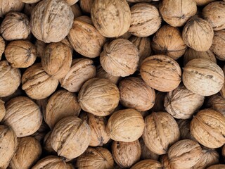 Gesundheit - braune Walnüsse als echte Energiespender 