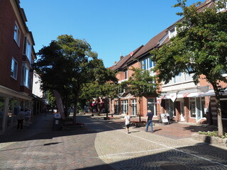 Obraz premium Emden – Stadt in Niedersachsen an der Emsmündung
