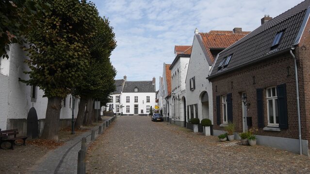 Historisches Zentrum von Thorn, Weiße Stadt an der Maas, Niederlande