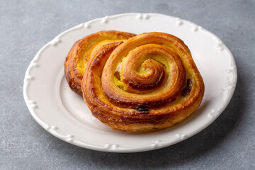 A plate of delicious raisin buns