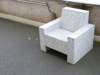 Sessel aus recyceltem Rohstoff